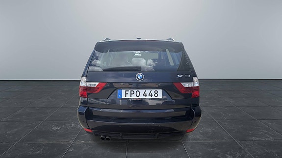 BMW X3 4 of 5