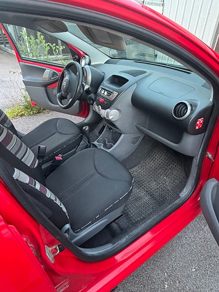 Citroen C1 3 of 4