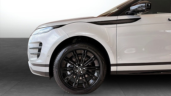 Land Rover Range Rover Evoque 9 of 12