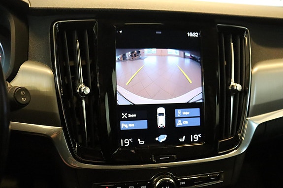 Volvo V90 12 of 15