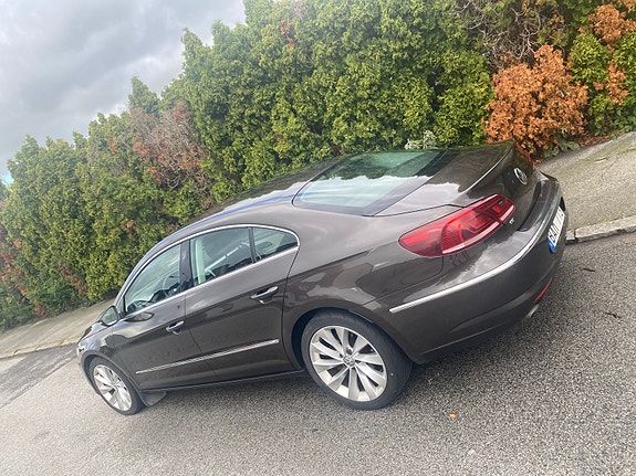 Volkswagen CC 3 of 5
