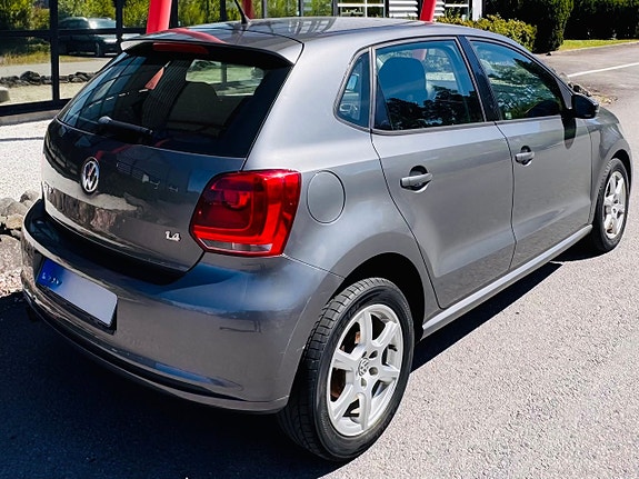 Volkswagen Polo 3 of 5