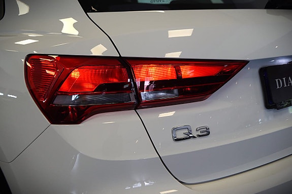 Audi Q3 5 of 5