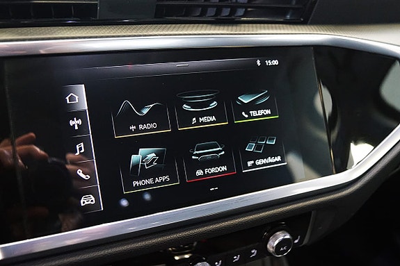 Audi Q3 11 of 16