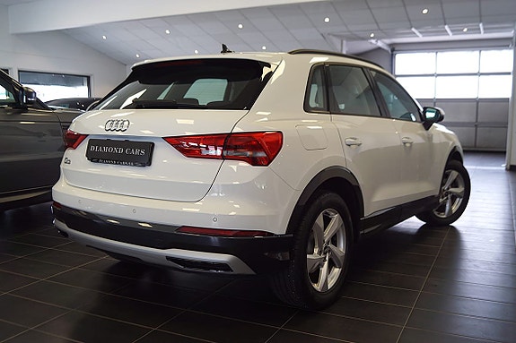 Audi Q3 8 of 16
