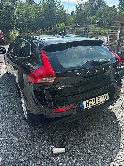Volvo V40 5 of 5