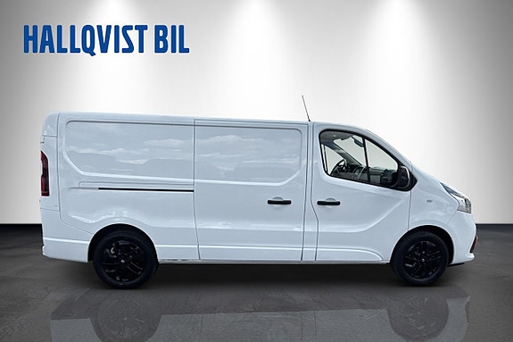 Renault Trafic 4 of 5