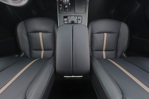 Mazda CX-60 19 of 30