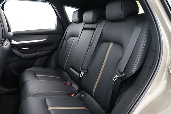 Mazda CX-60 18 of 30