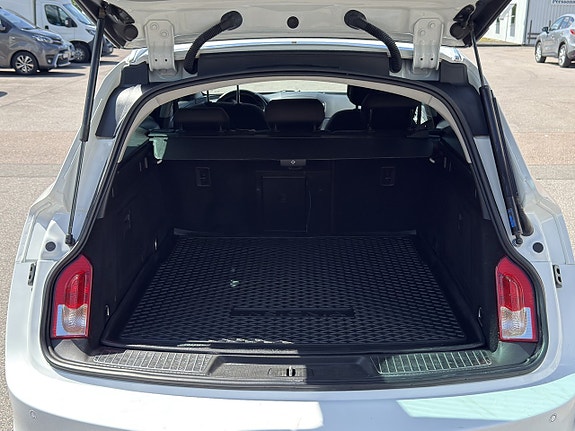 Opel Insignia 6 of 12