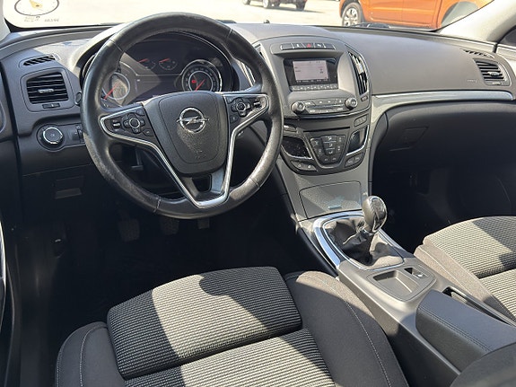 Opel Insignia 8 of 12