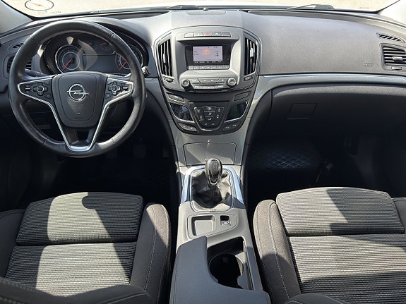 Opel Insignia 9 of 12
