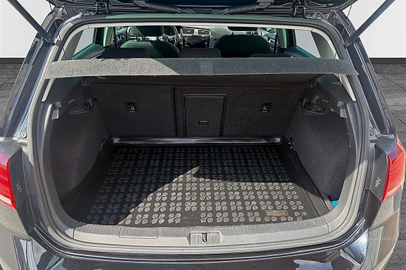 Volkswagen Golf I 17 of 17
