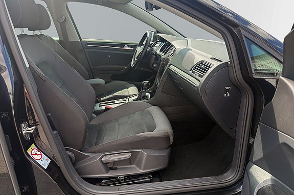 Volkswagen Golf I 15 of 17