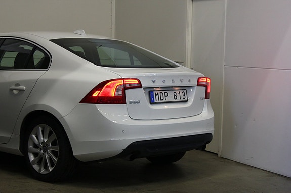 Volvo S60 9 of 18