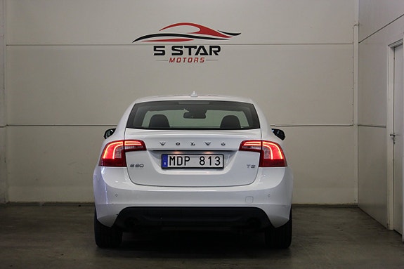 Volvo S60 5 of 5