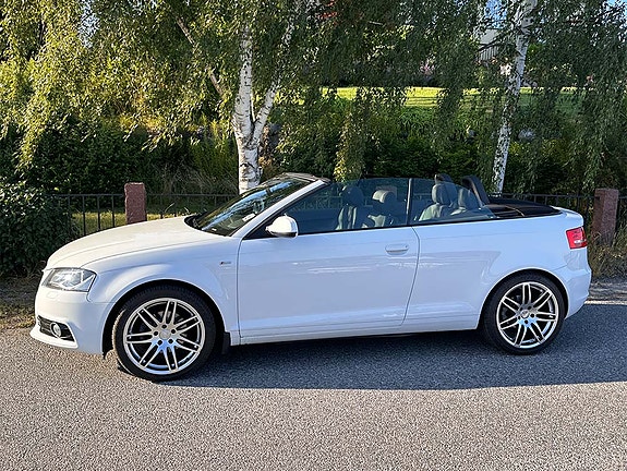 Audi Cabriolet 2 of 5
