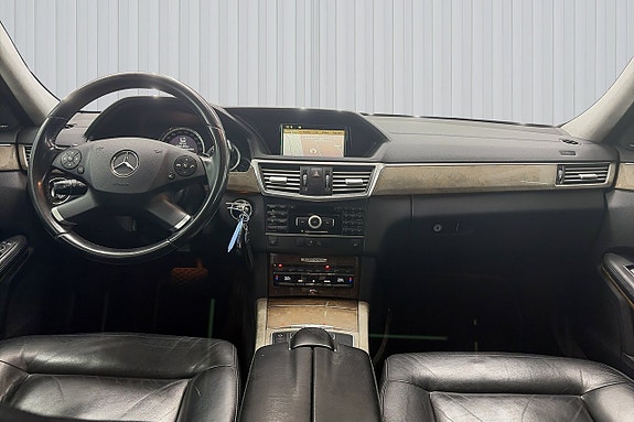 Mercedes-Benz E350 10 of 20