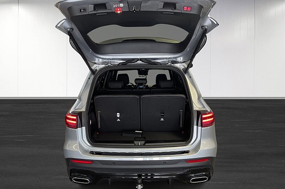 Mercedes-Benz GLB220 d 14 of 21