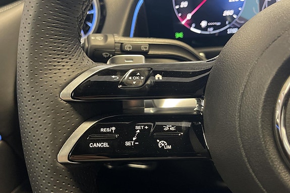 Mercedes-Benz GLB220 d 18 of 21