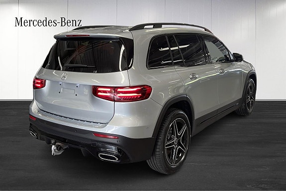 Mercedes-Benz GLB220 d 7 of 21