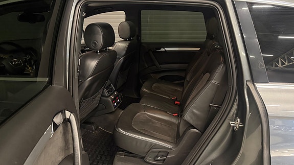 Audi Q7 14 of 30