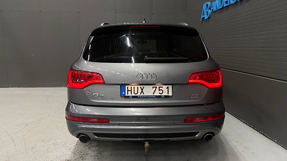 Audi Q7 7 of 30