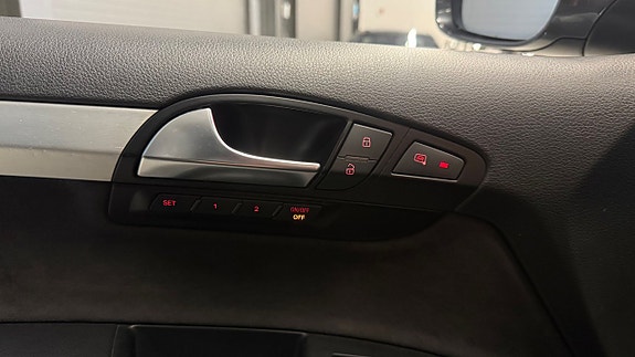Audi Q7 26 of 30