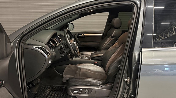 Audi Q7 11 of 30