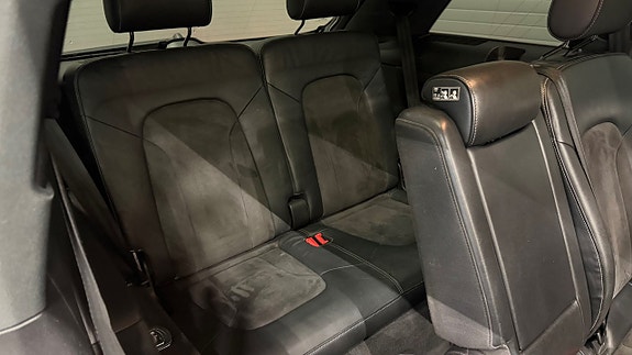 Audi Q7 15 of 30