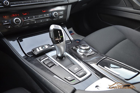 BMW 520 17 of 18