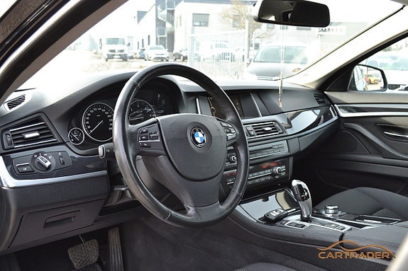 BMW 520 8 of 18