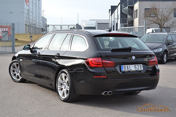 BMW 520 2 of 18