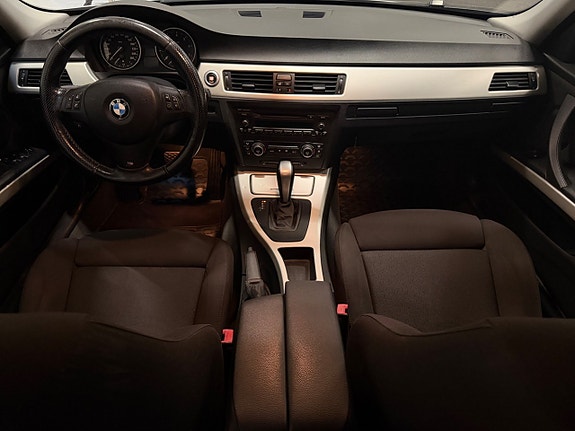 BMW 325i 12 of 13