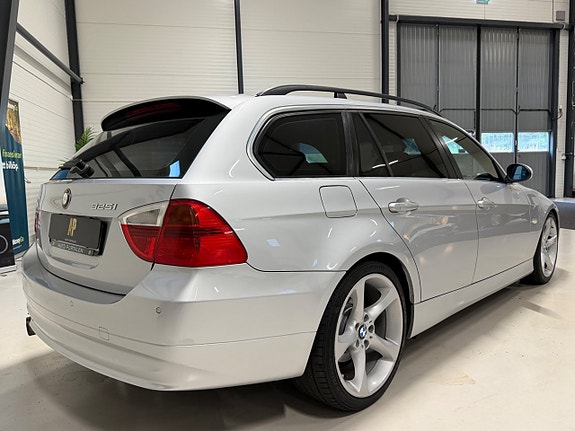 BMW 325i 7 of 13