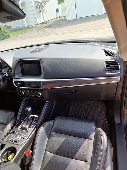 Mazda CX-5 8 of 12