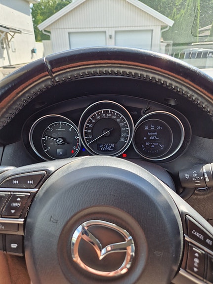 Mazda CX-5 9 of 12