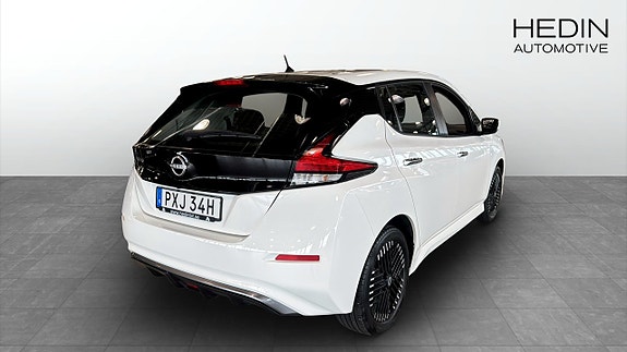 Nissan Leaf 5 of 19