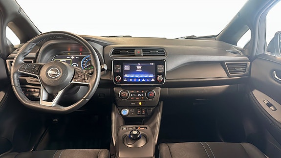 Nissan Leaf 12 of 19