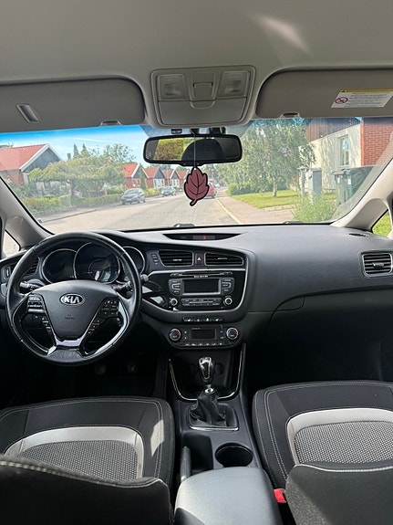 Kia Ceed 6 of 6