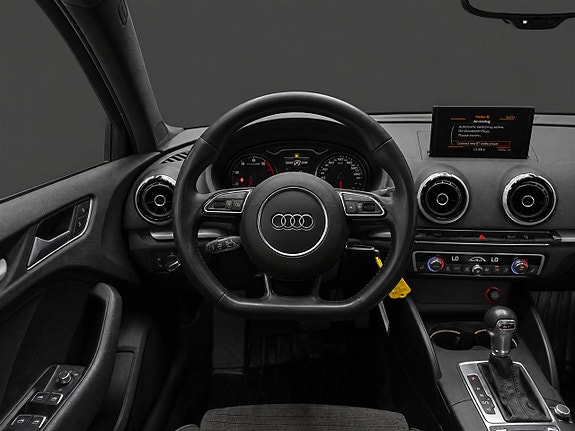 Audi A3 10 of 19