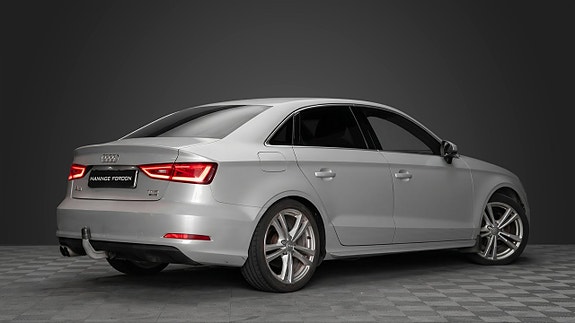 Audi A3 4 of 19