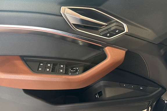 Audi Q8 25 of 25