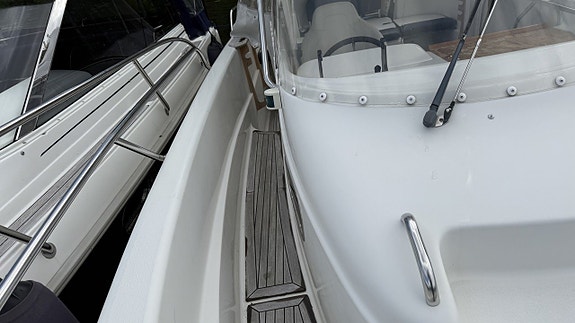 Ryds 23 WA / Mercruiser 4,3 MPI -06 6 of 10