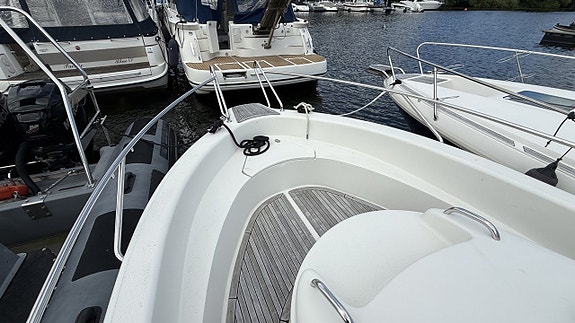 Ryds 23 WA / Mercruiser 4,3 MPI -06 8 of 10