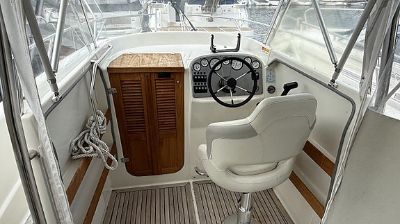 Ryds 23 WA / Mercruiser 4,3 MPI -06 5 of 5
