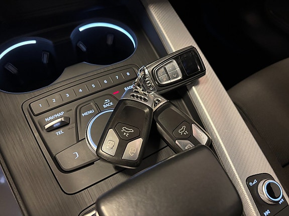 Audi A4 12 of 19