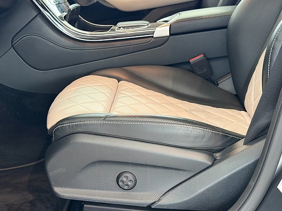 Mercedes-Benz GLC43 9 of 25