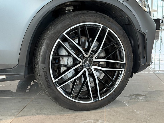 Mercedes-Benz GLC43 6 of 25