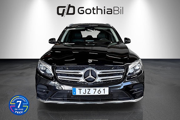 Mercedes-Benz GLC220 d 2 of 23